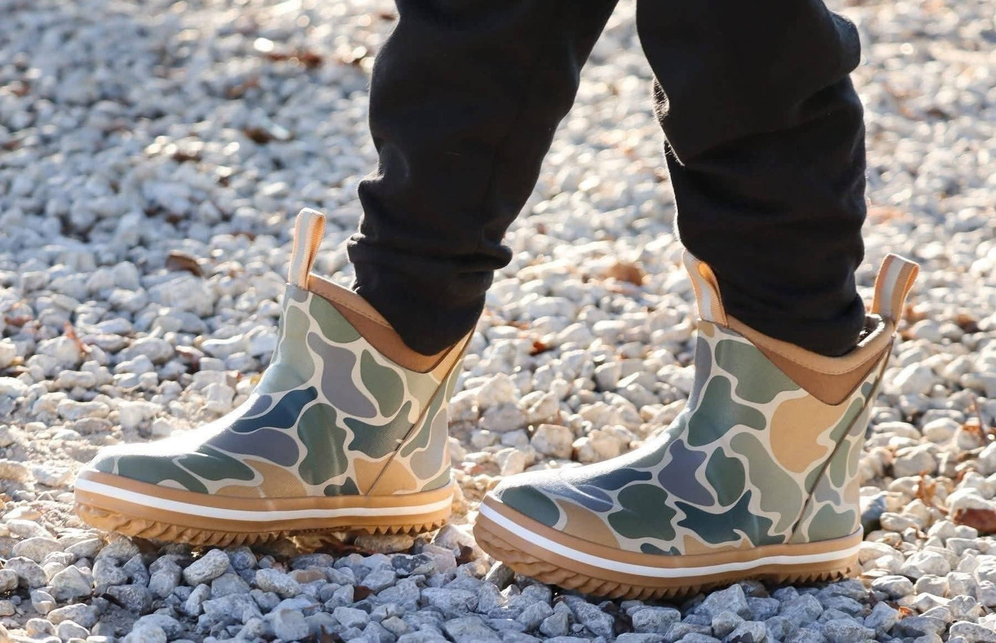 Retro Deck Boots