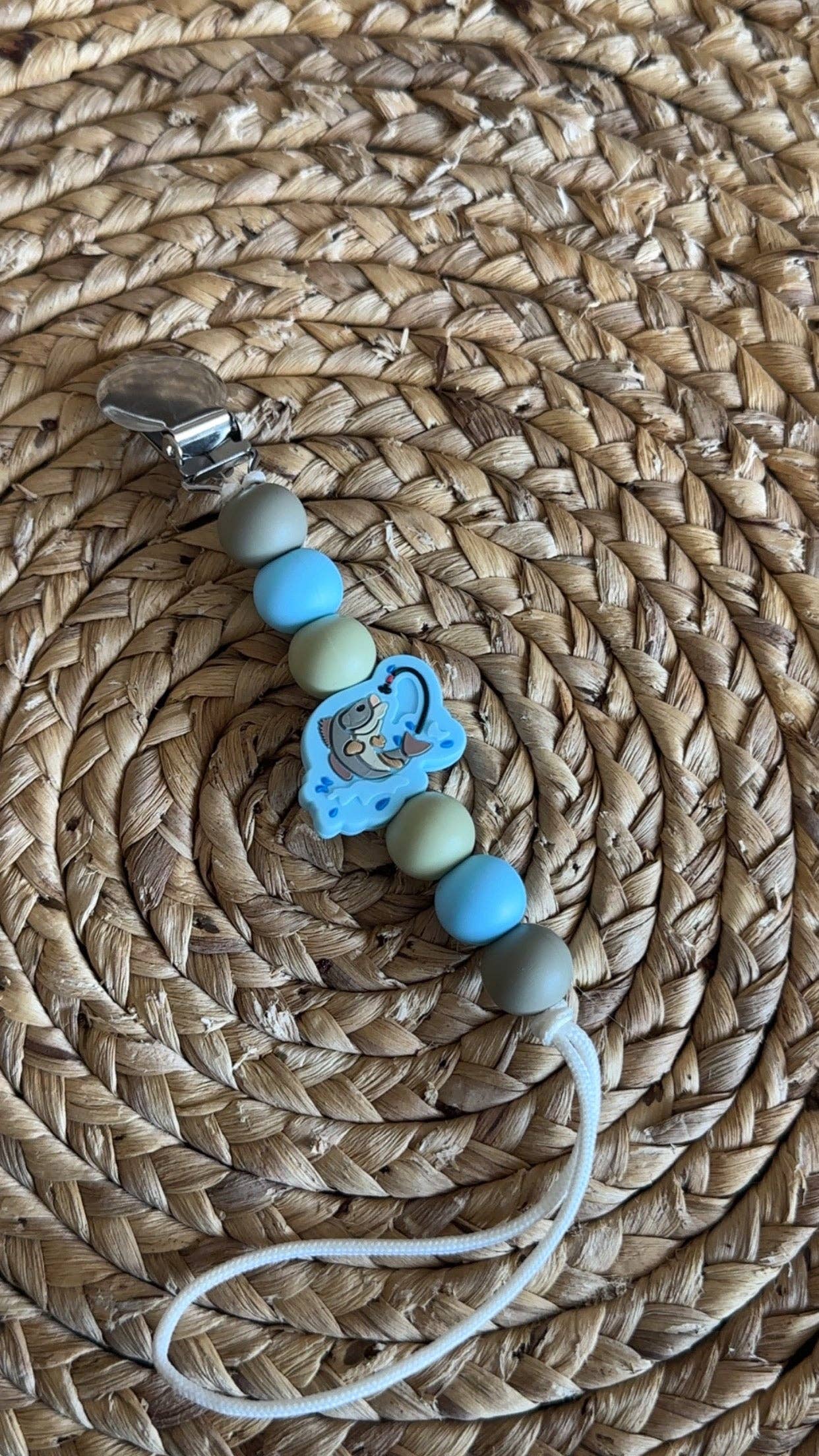 Bass Pacifier Clip