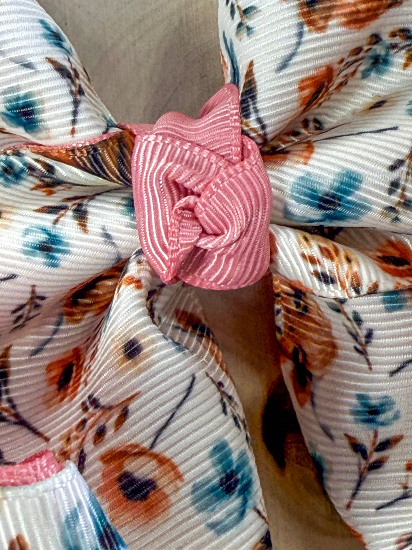 Highland Cows & Flowers Double Layer Hair Bow