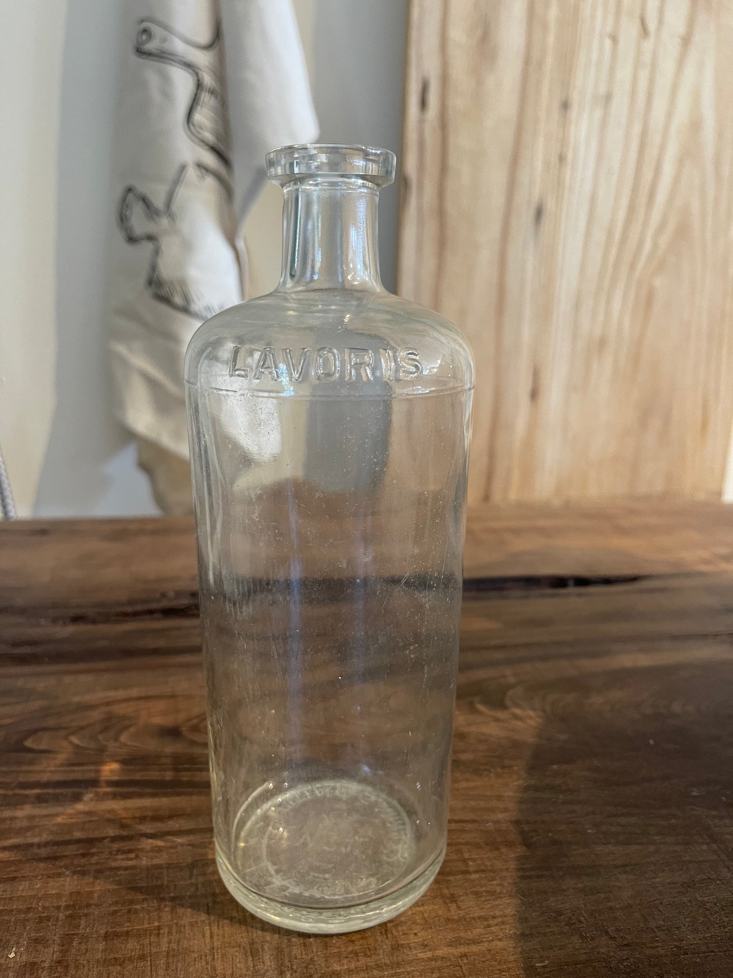 Lavoris Bottle