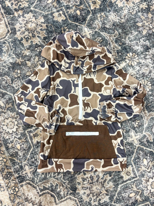 Buck Camo Pullover