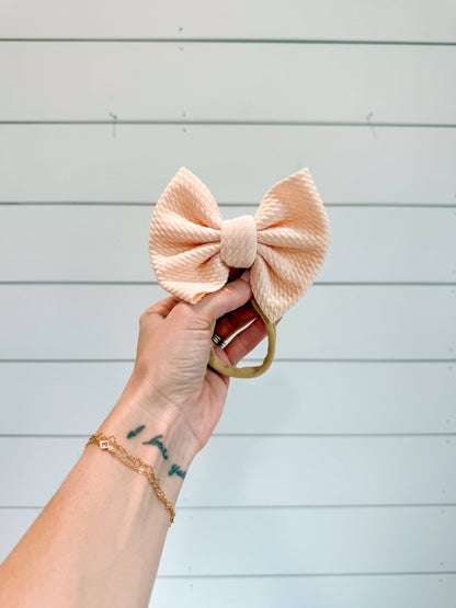 Cream Bullet Bow + NYLON 