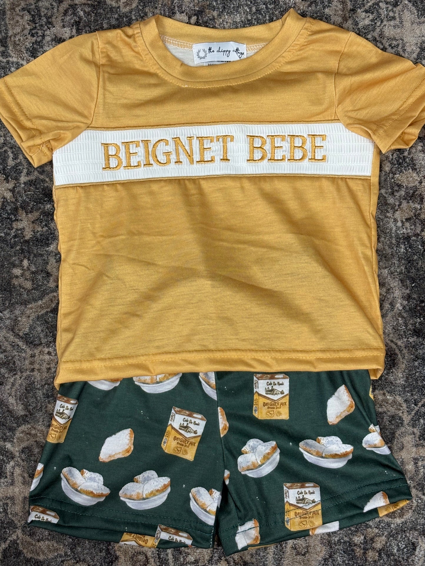 Beignet Bebe Smock Short Set
