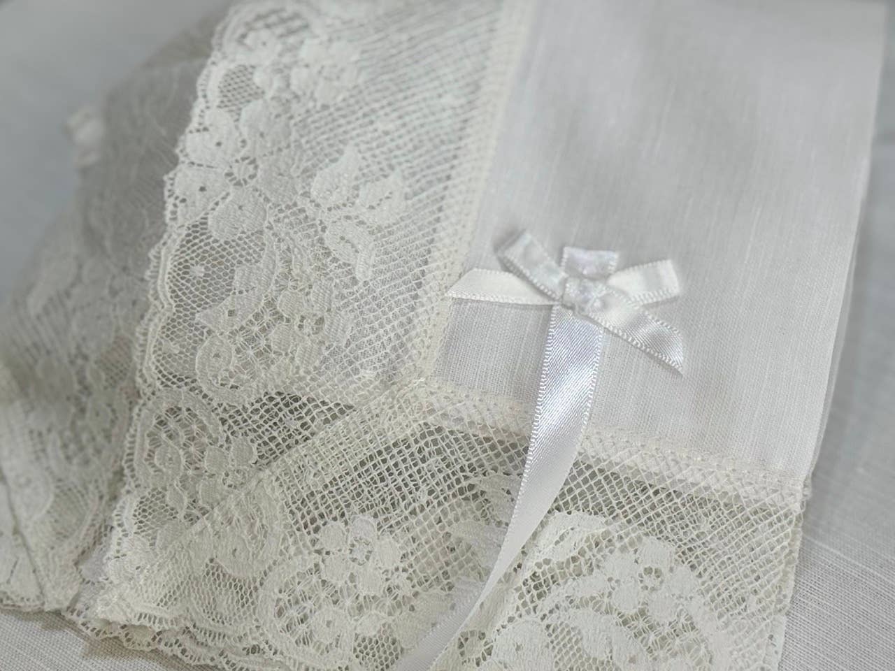 Linen Keepsake Baby Bonnet W/ Lace