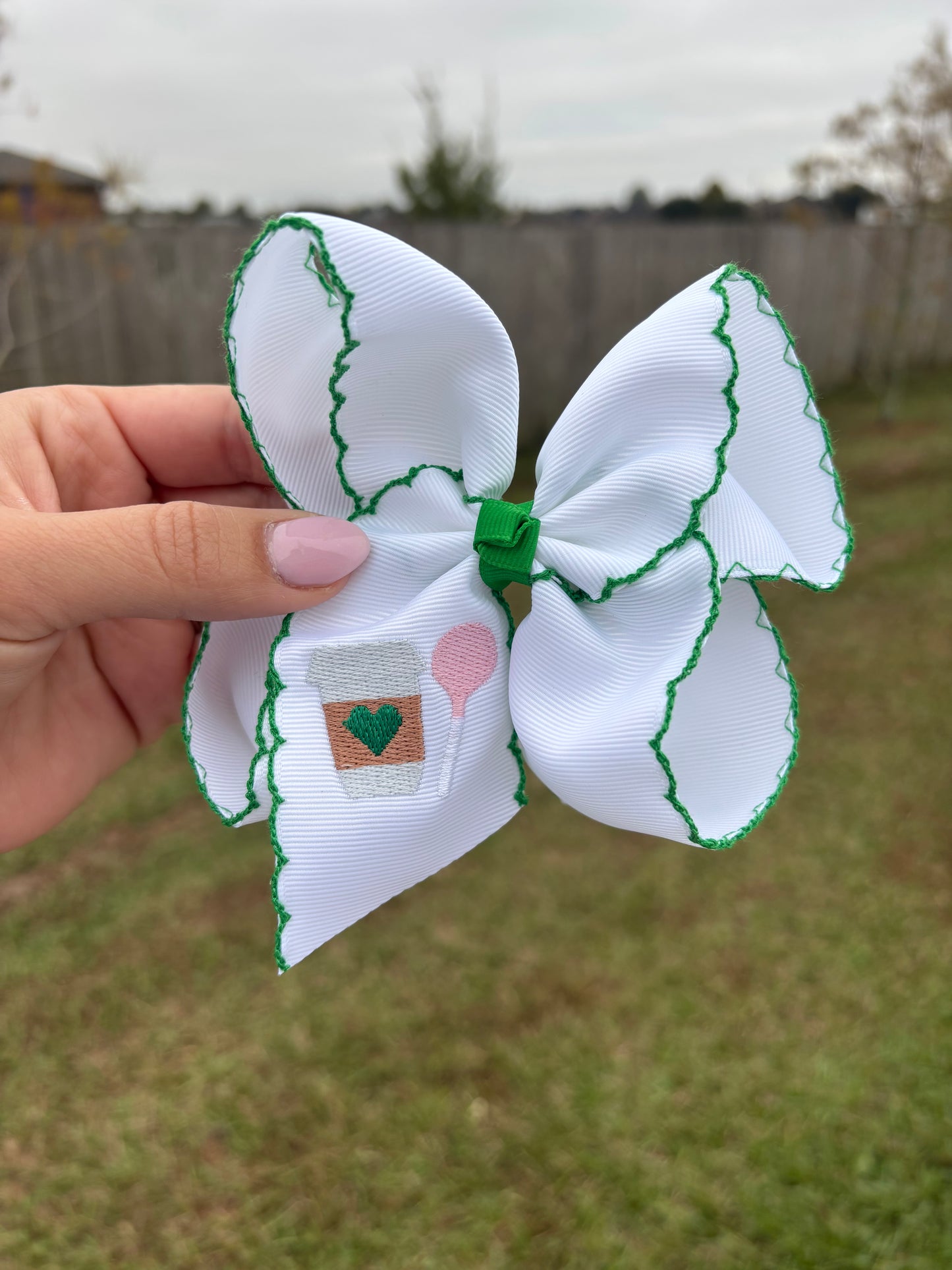 Coffee & Cake Pops Bow