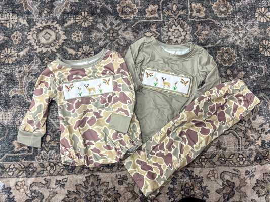 Throwback Camo Hunter