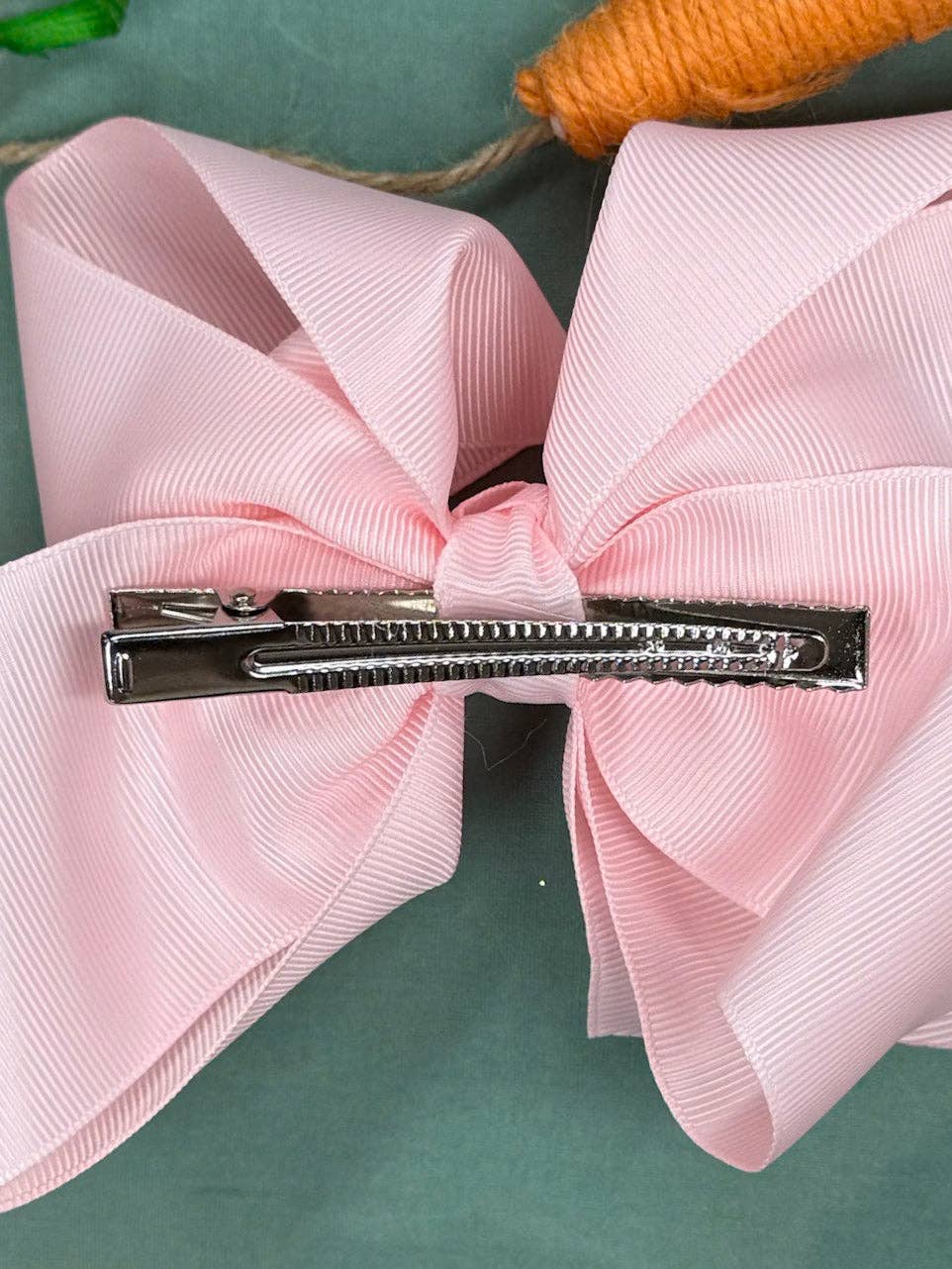 Peter Cottontail Embroidered Light Pink 5.5" Bow