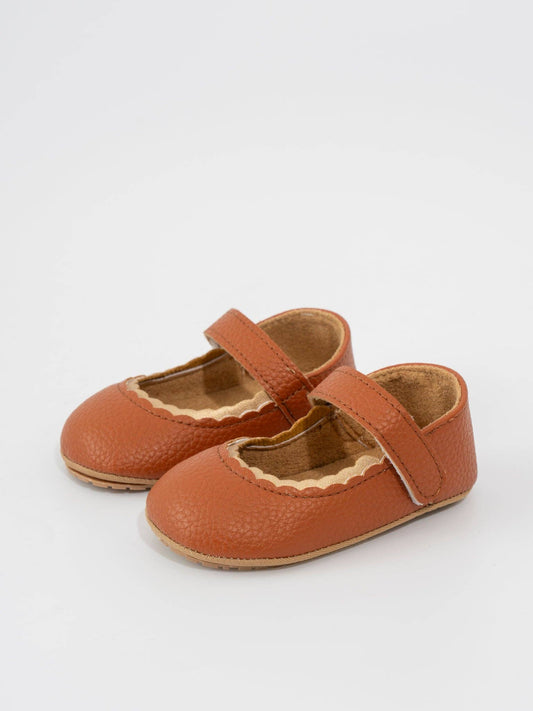 Scalloped Toe Mary Jane Baby Shoe Brown