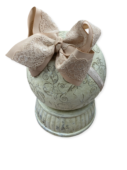 Chantilly Lace Classic Bow Headband