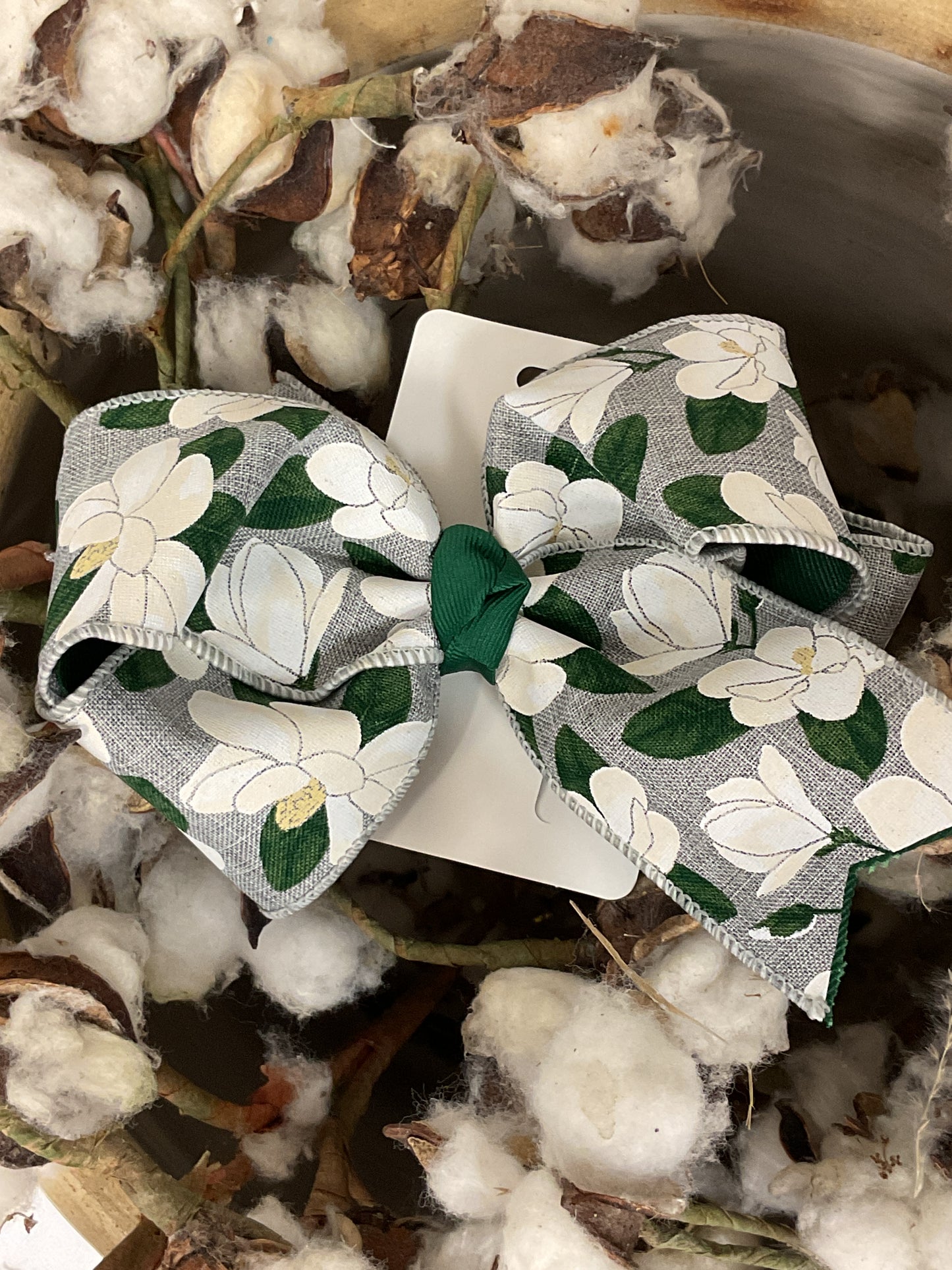 Magnolia Barrette Bow