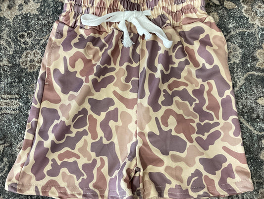 Light Throwback Pocket Shorts