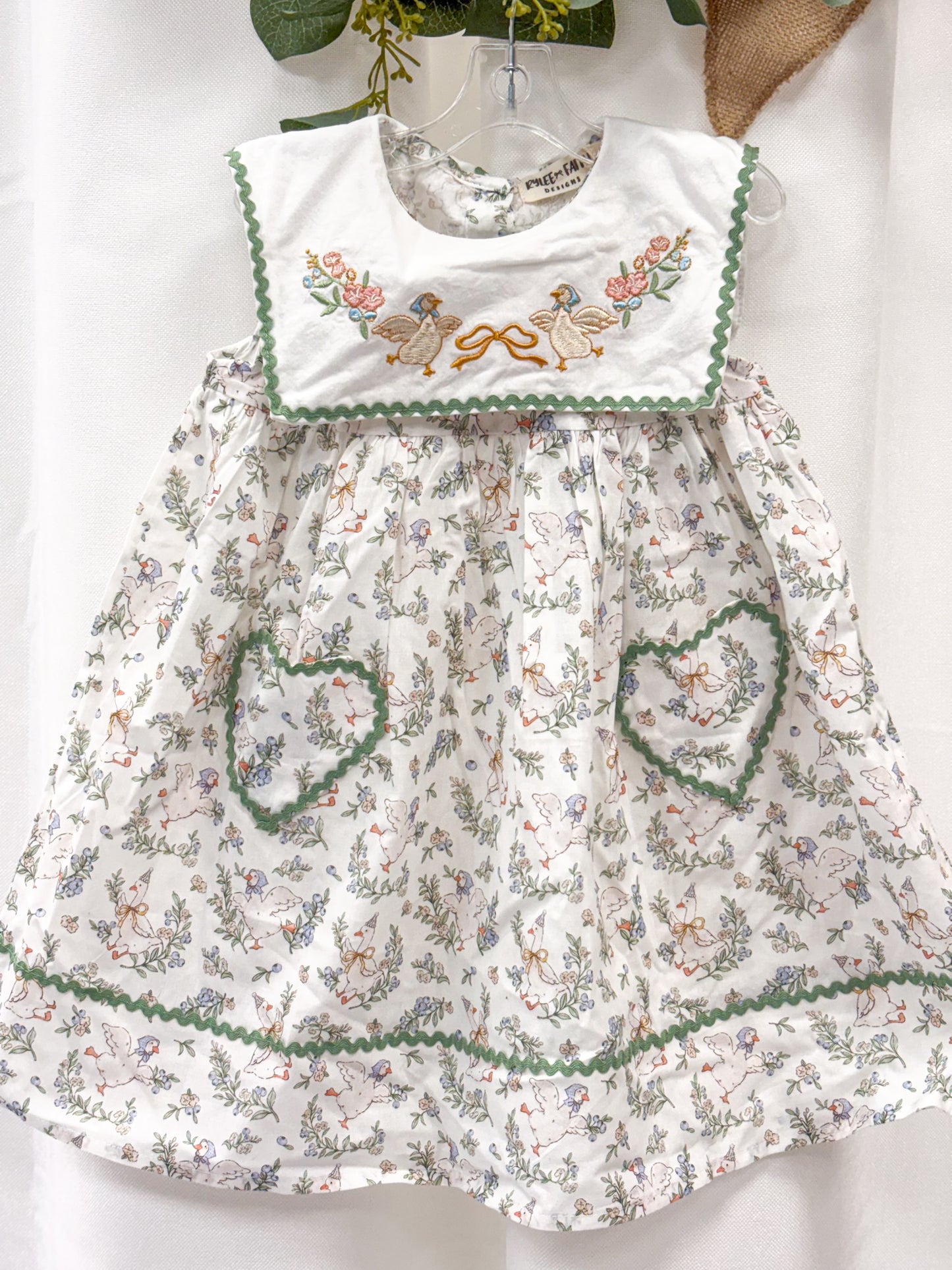 Vintage Floral Goose Embroidery Spring Girl Dress