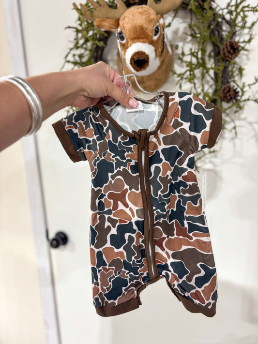 Throwback Camo Shortie
