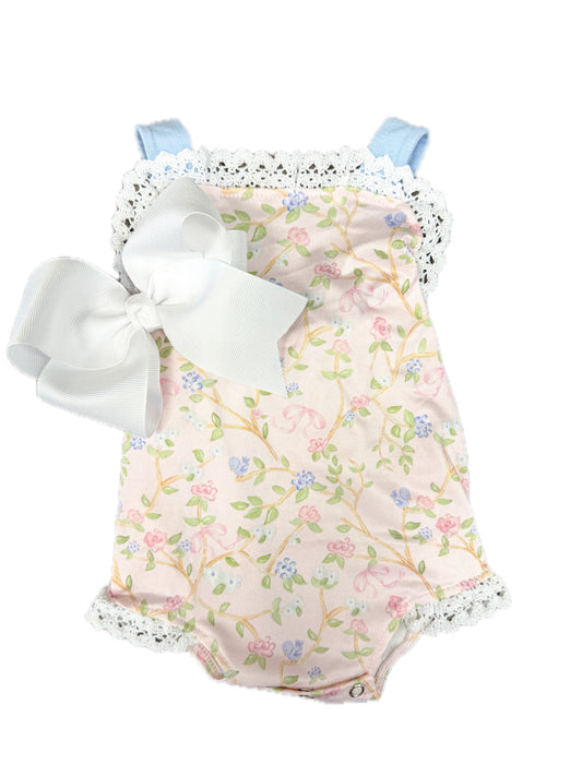 Dainty Floral Bubble