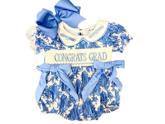 Grandmillienal Grad Smock Bubble