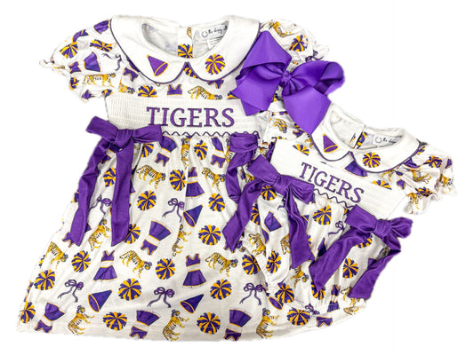 Tiger Game Day Smock