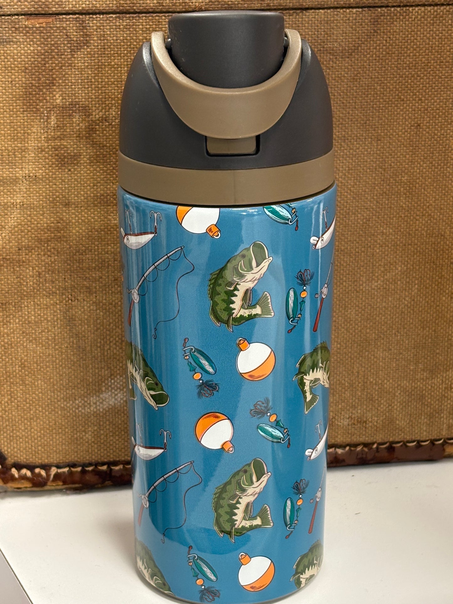 Kids Cast Reel 16 Oz. Water Bottle With Straw Cap