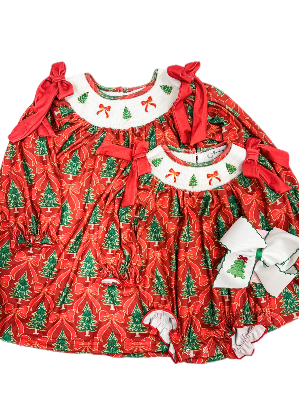 A Bow-Merry Christmas Smock