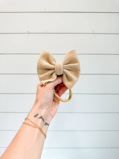 Tan Bullet Bow + NYLON 