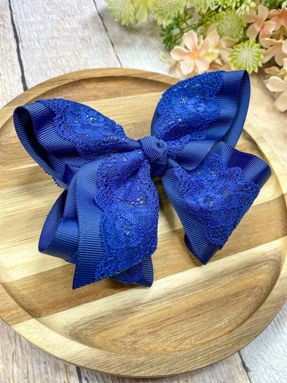 Chantilly Lace Classic Hair Bow