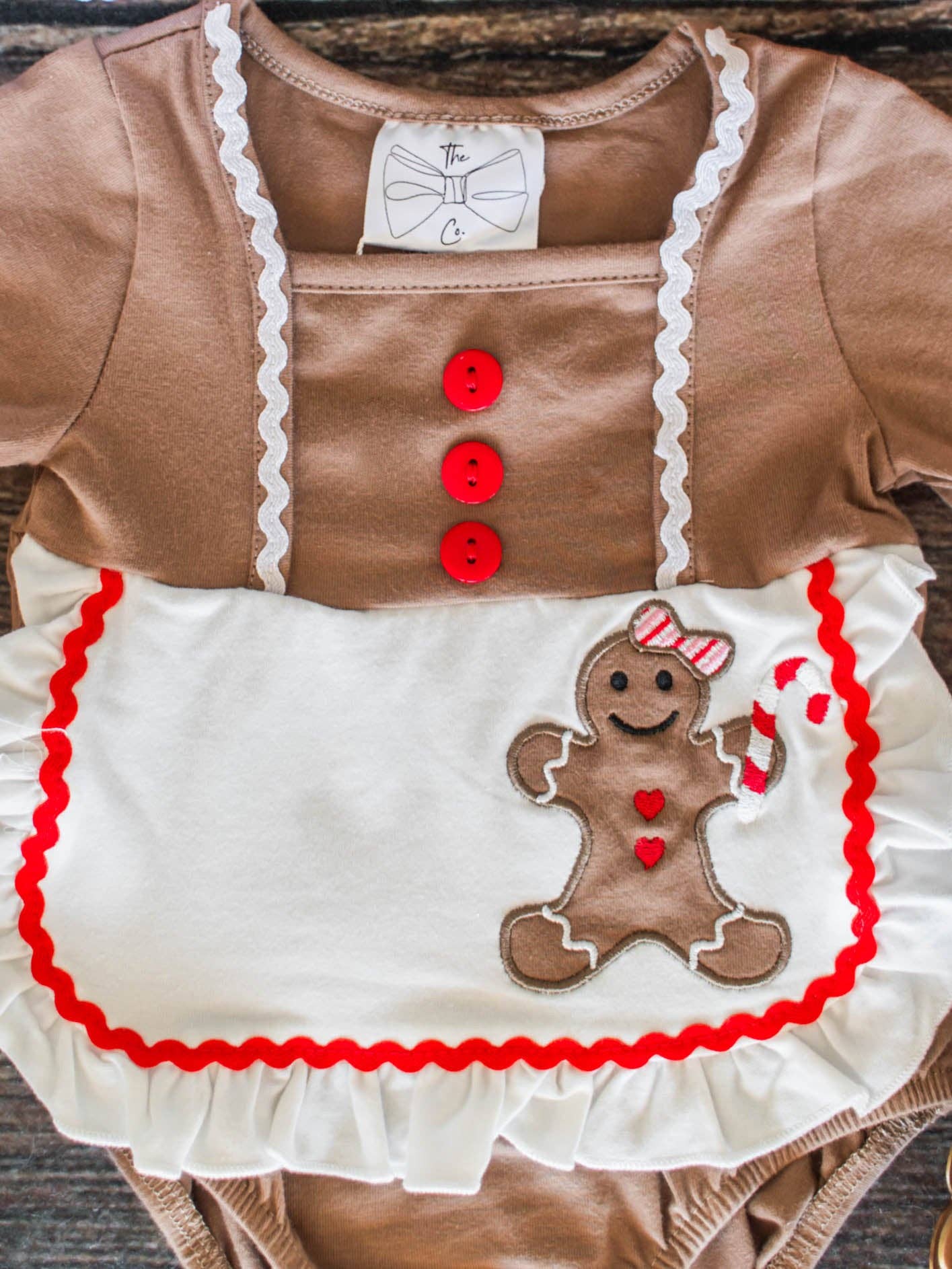 Gingerbread Baker Apron Bubble